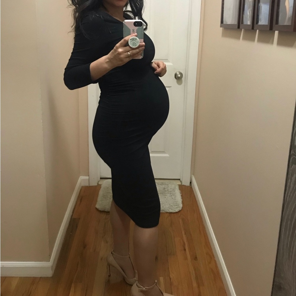 Isabel Maternity by Ingrid & Isabel Maternity Dress - Picture 3 of 3